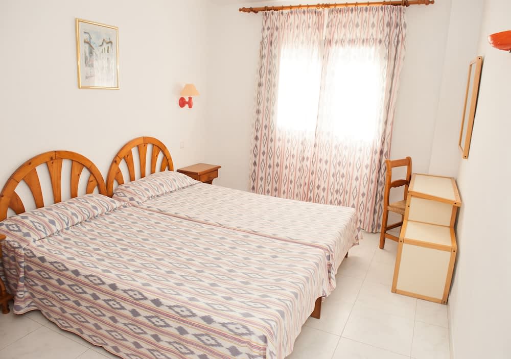 Apartamentos Sol Romántica by DOT Suites 2