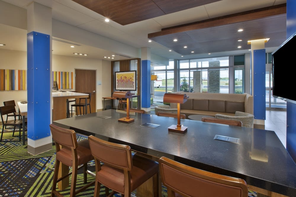 Holiday Inn Express & Suites SOUTH HILL by IHG 2