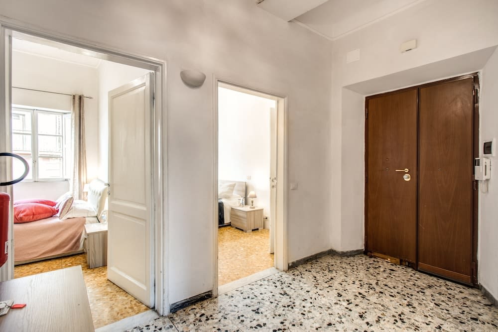 Colonna Suite Luxury - Termini Station Big Apartment 2