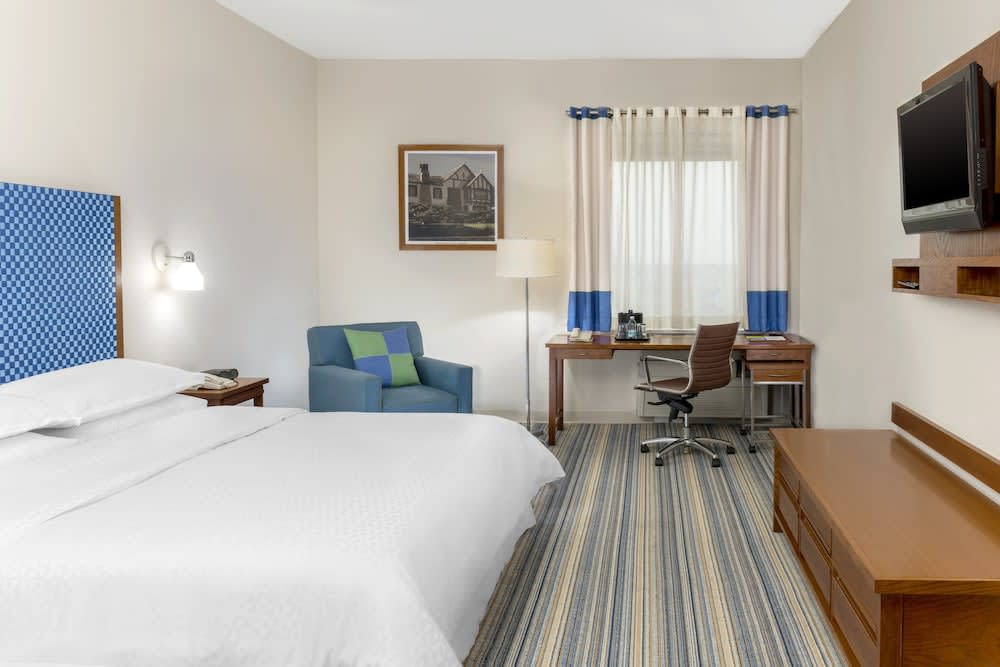 Four Points by Sheraton Monterrey Linda Vista 5