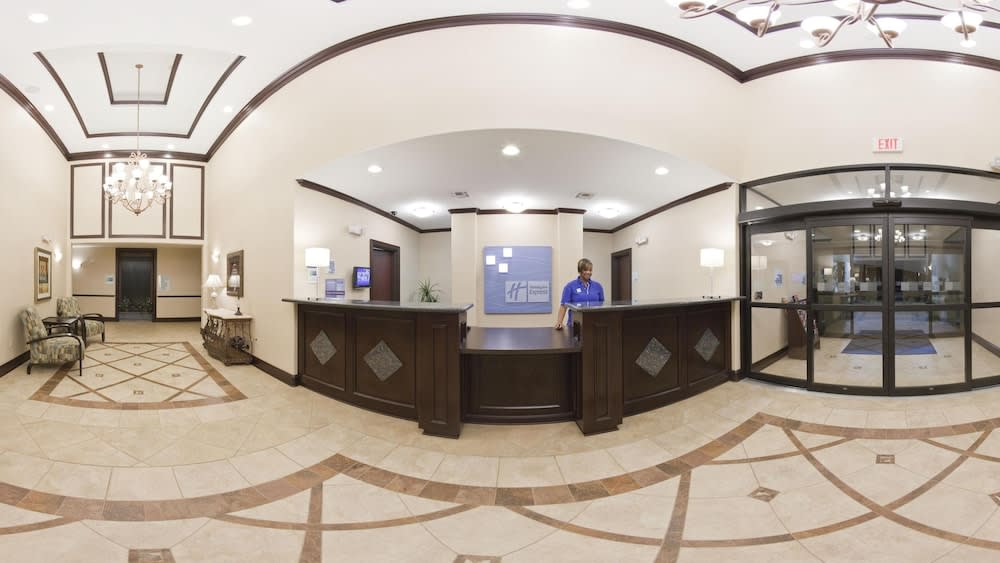 Holiday Inn Express & Suites HENDERSON-TRAFFIC STAR by IHG 2