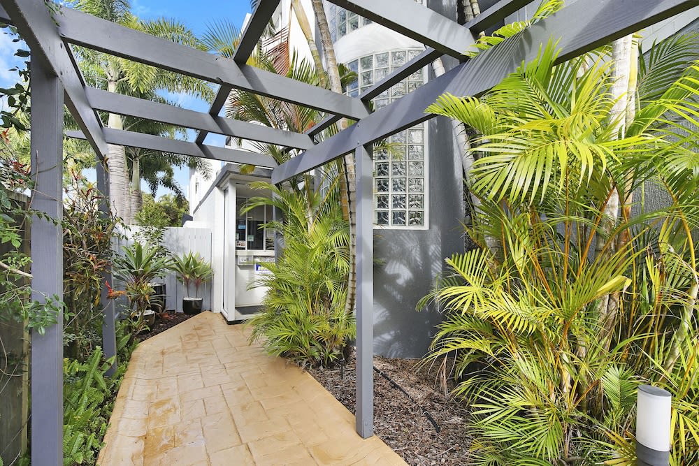 Beachside Mooloolaba 2