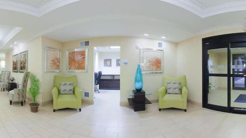Holiday Inn Express & Suites LEBANON by IHG 2