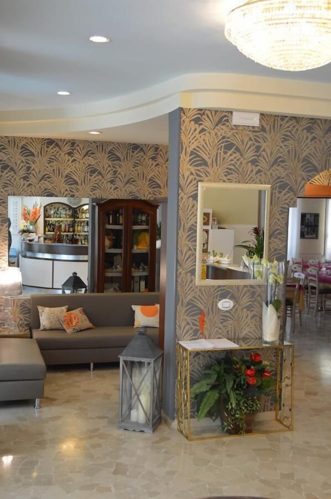 Hotel Dear Rimini 2