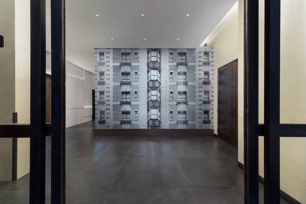 The Hotel at Fifth Avenue 3