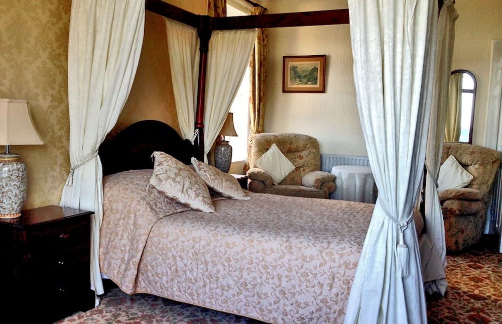 Falcon's Nest Hotel 2