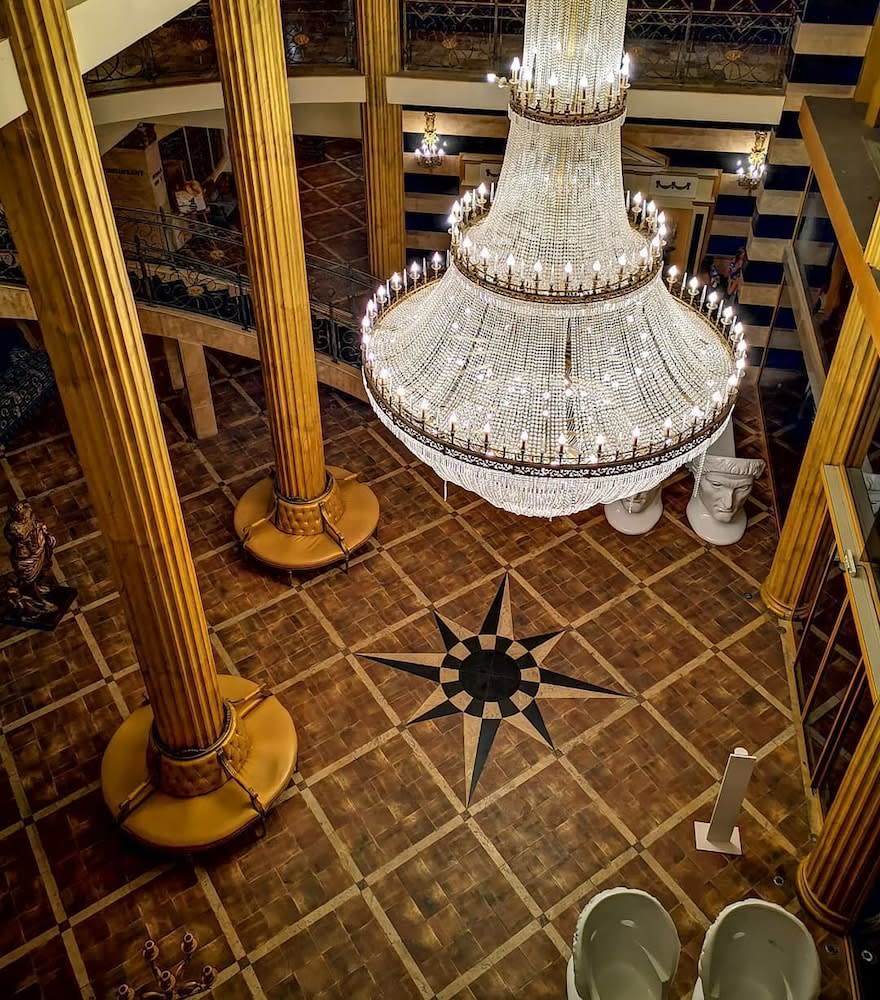 Imperial Palace Hotel 3