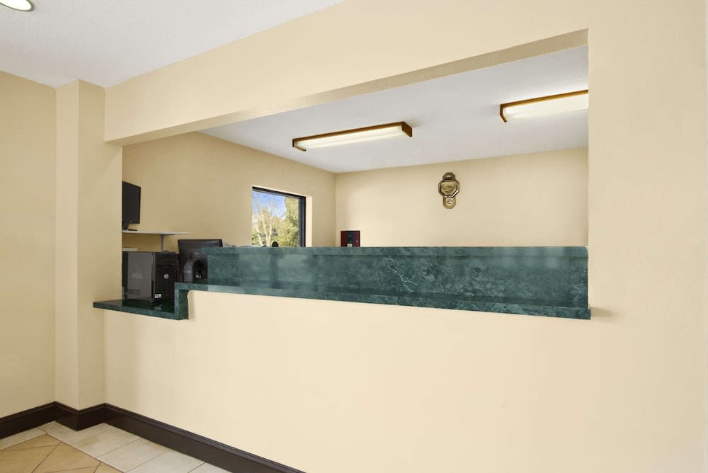 Ramada Limited - Columbia 2