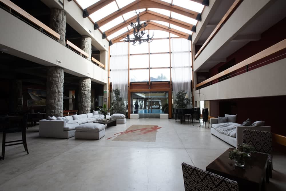 Cacique Inacayal Lake Hotel & Spa 2