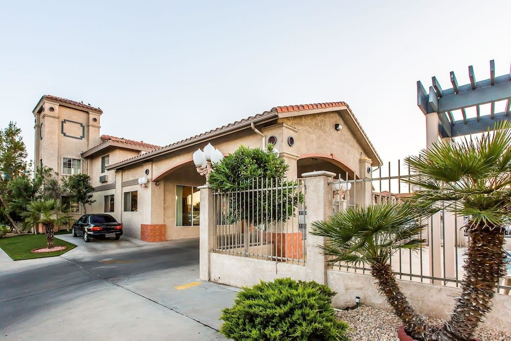 Quality Inn Near China Lake Naval Station 1