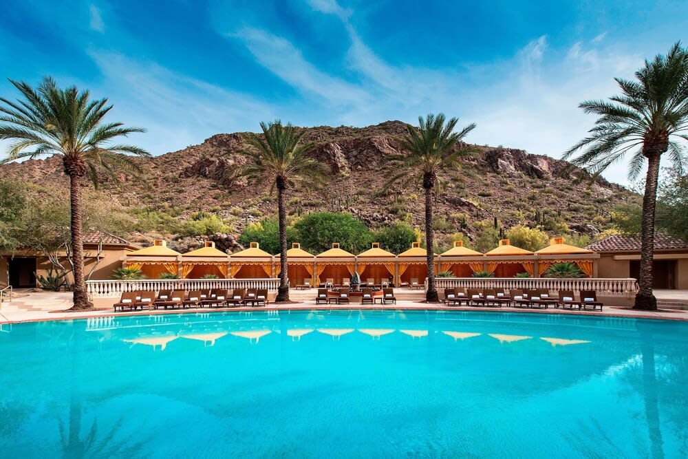 The Canyon Suites at The Phoenician, a Luxury Collection Resort, Scottsdale 1