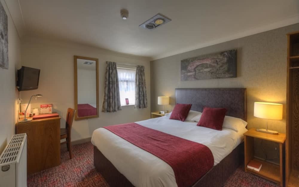 The Elms Hotel 2