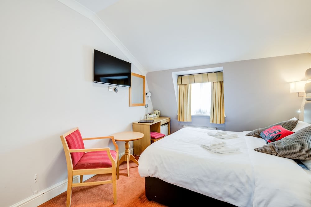 Admiral Hotel at Park Avenue 4