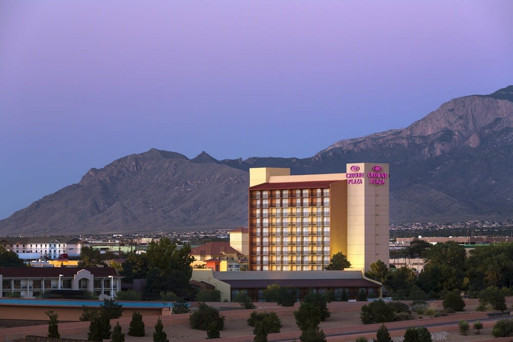 Crowne Plaza ALBUQUERQUE by IHG 1