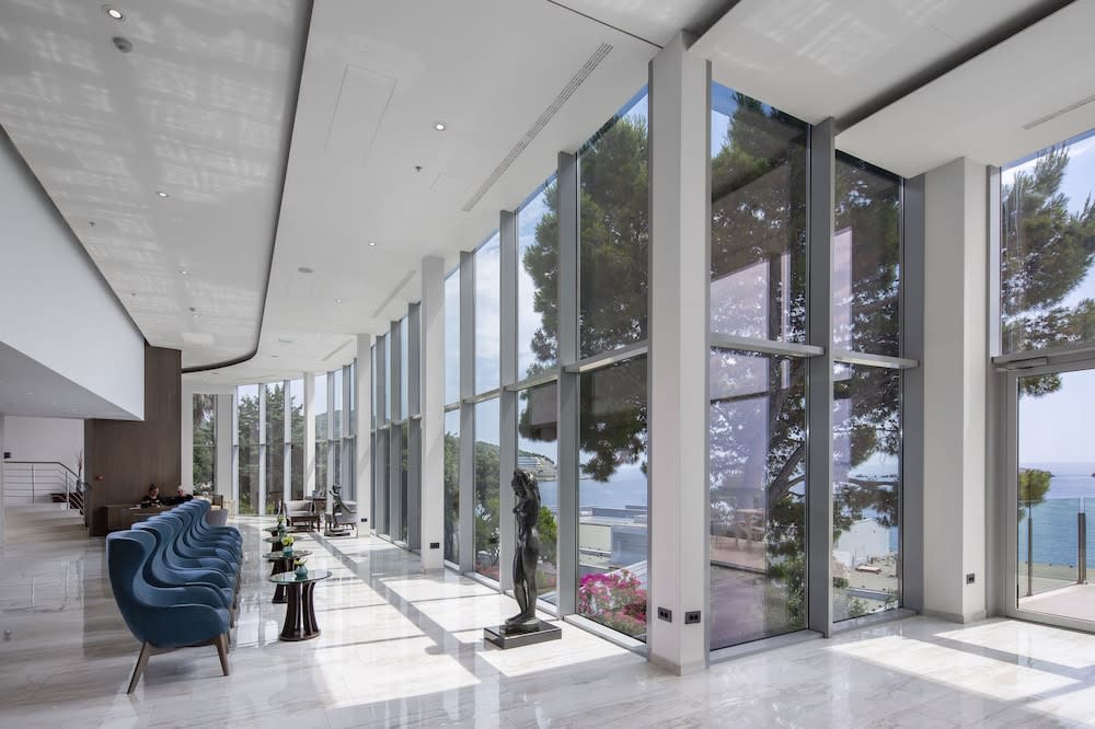 Royal Ariston Hotel 2