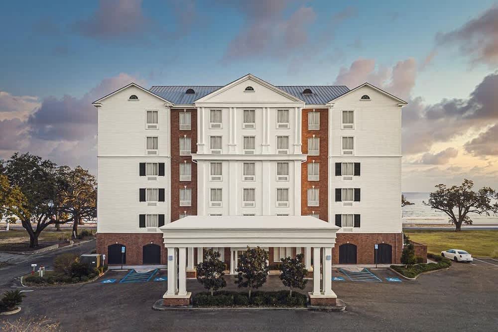 The Inn at Long Beach 1