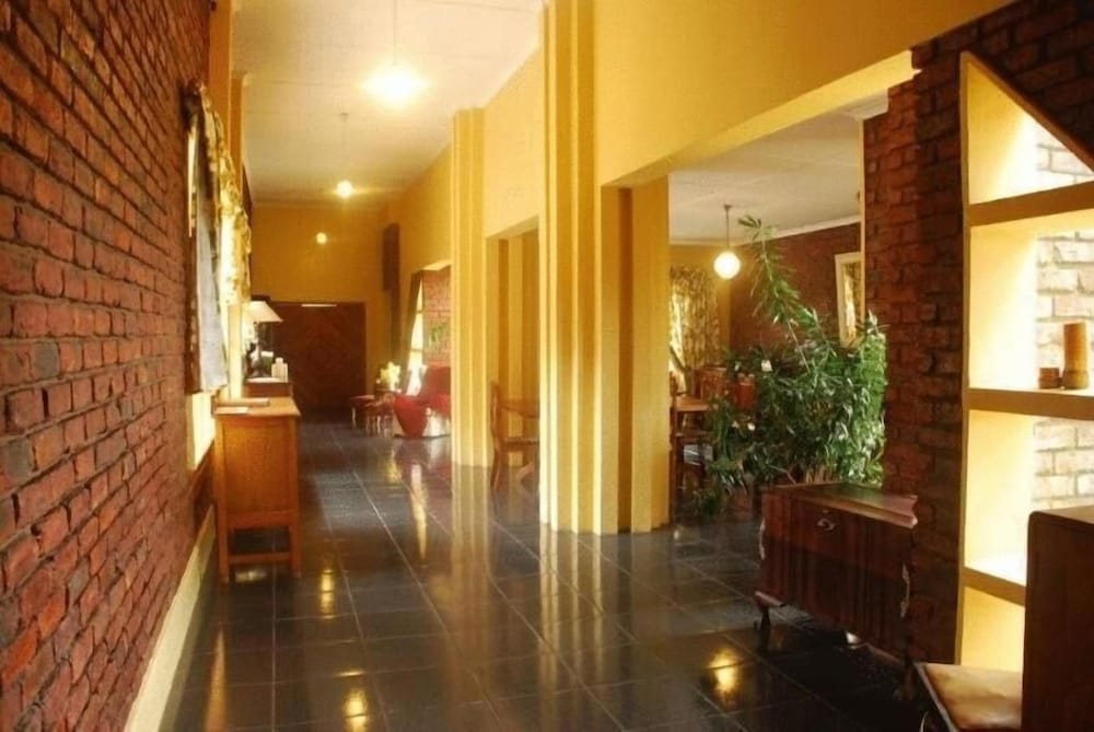 Bluewater Guesthouse 4