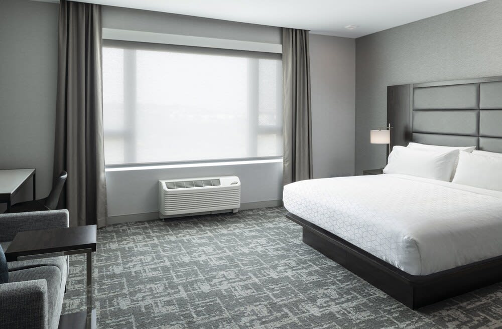 Staybridge Suites BOSTON LOGAN AIRPORT - REVERE by IHG 5