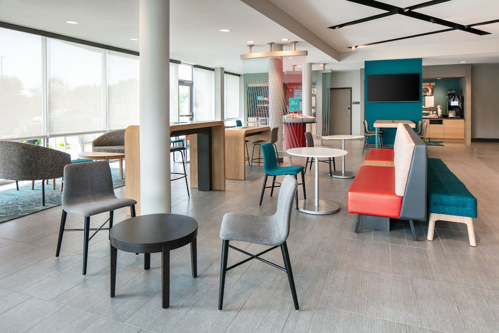 avid hotel Roseville - Minneapolis North by IHG 3