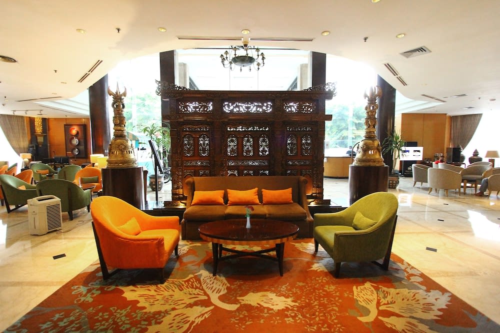 Hotel Ciputra Semarang managed by Swiss-Belhotel International 2