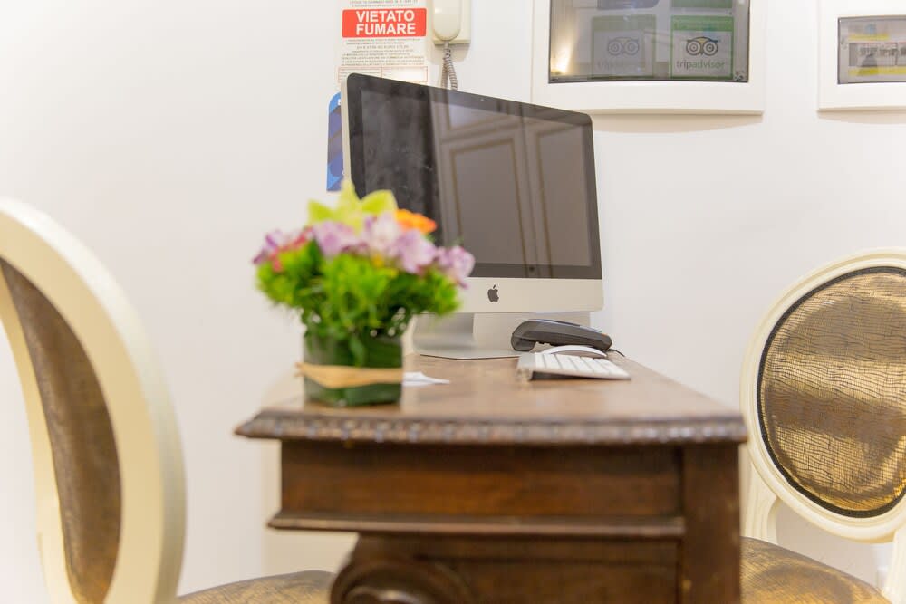 Best Suites Pantheon 5