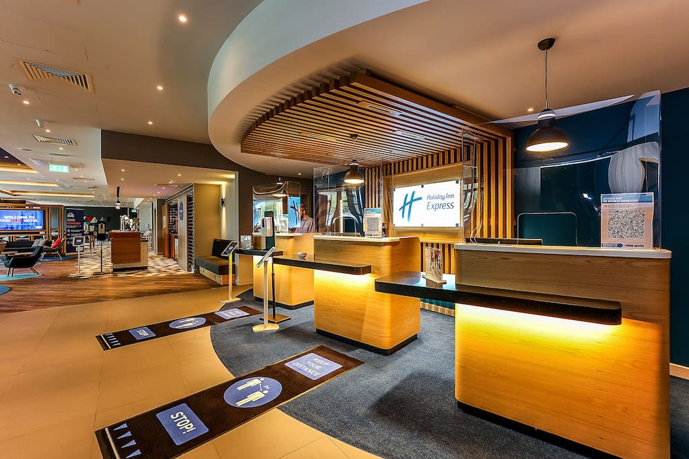 Holiday Inn Express BICESTER by IHG 2