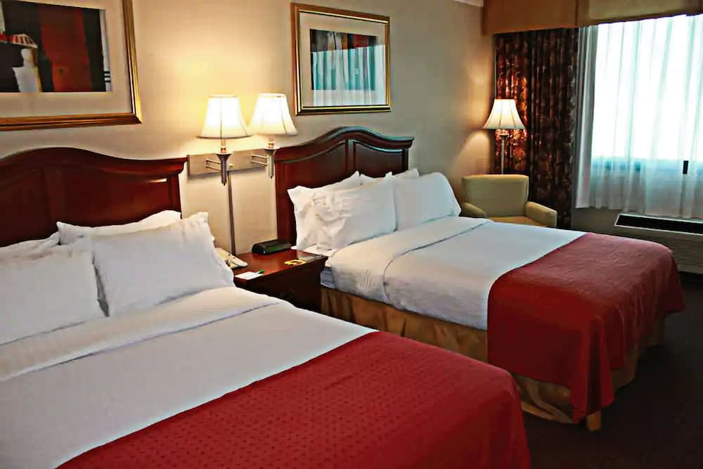 Days Inn by Wyndham Warren 3