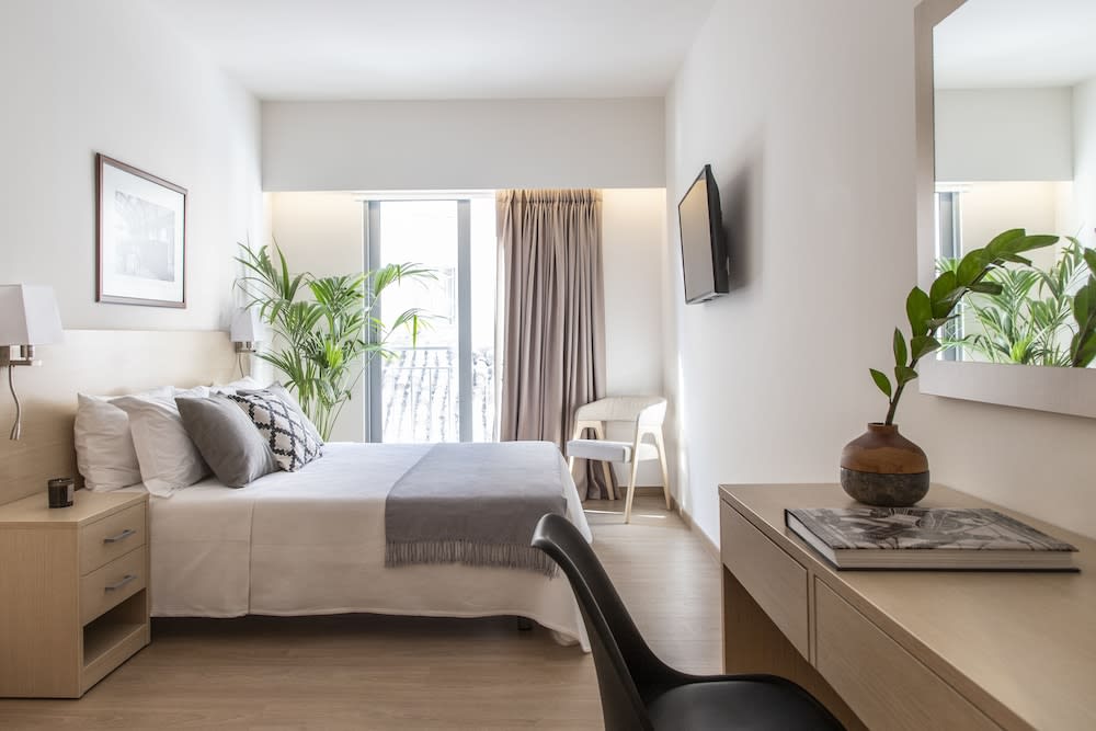 Gallery Suites & Residences, Piraeus 5