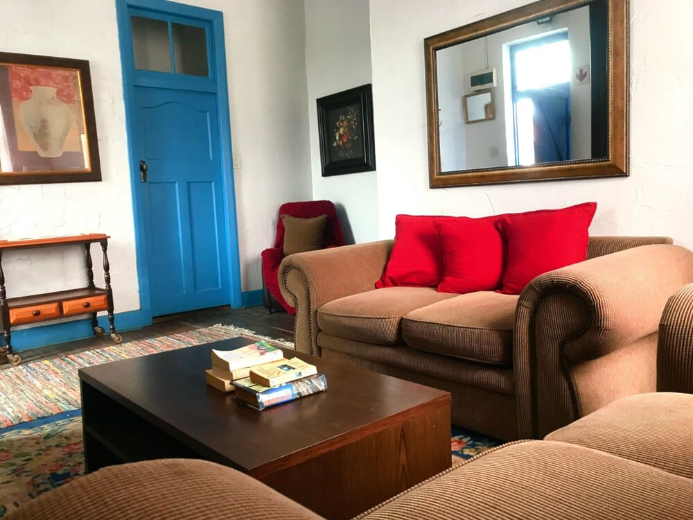 Athenian Villa 2