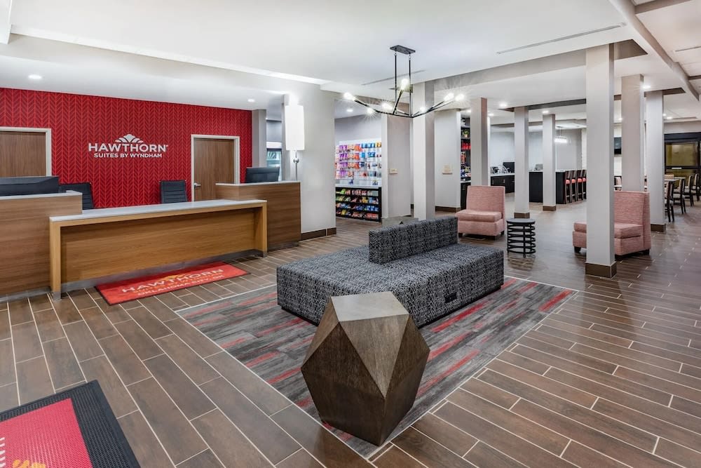 Hawthorn Extended Stay by Wyndham Oklahoma City Airport 1