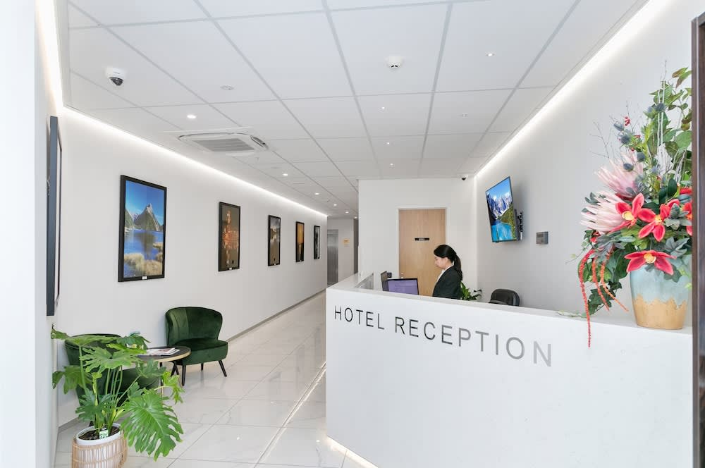 Christchurch City Hotel 2