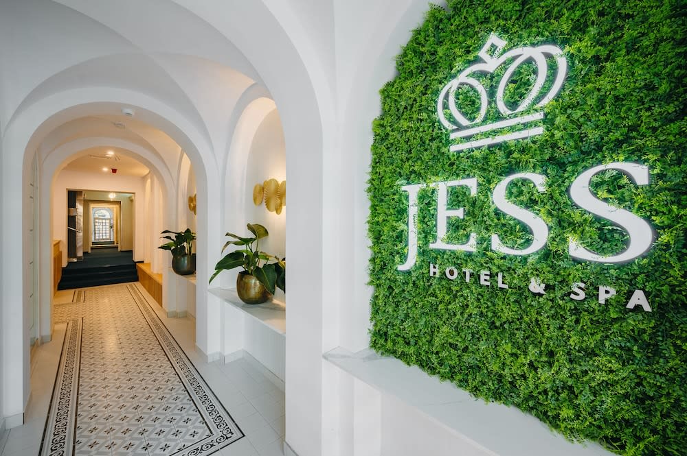 Jess Hotel & Spa Warsaw Old Town 1