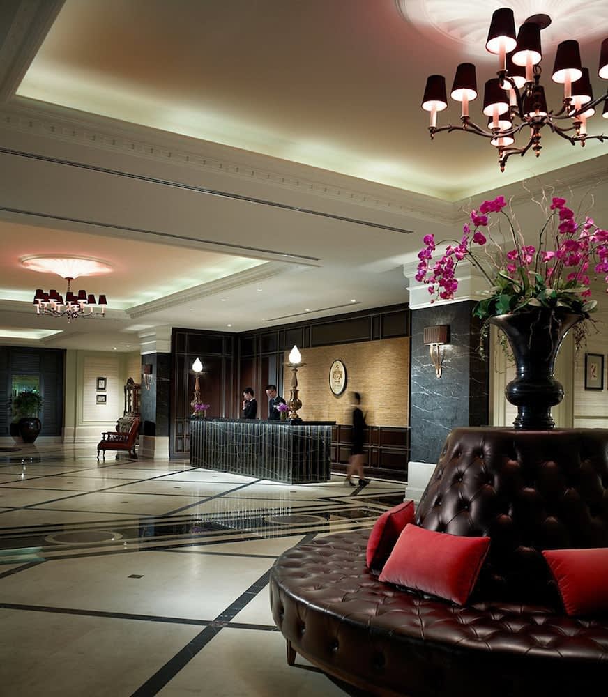 Eastern & Oriental Hotel 3