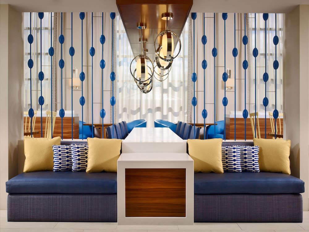 Sonesta ES Suites Somerset 2