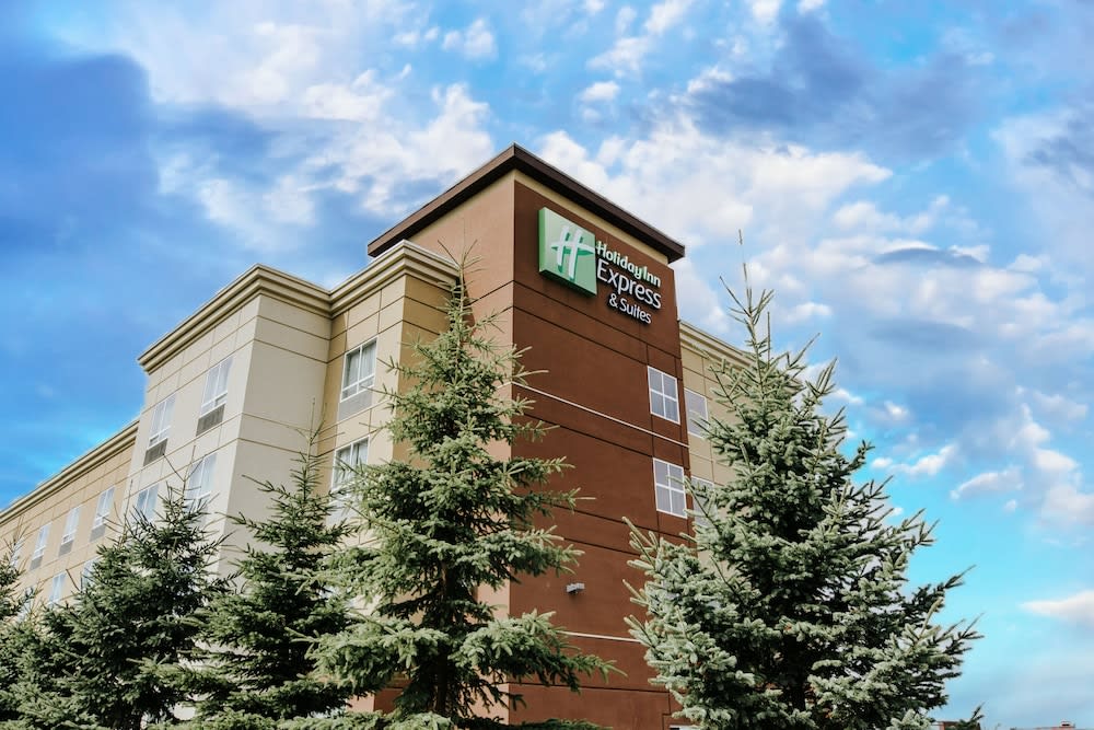 Holiday Inn Express & Suites SPRUCE GROVE - STONY PLAIN by IHG 1