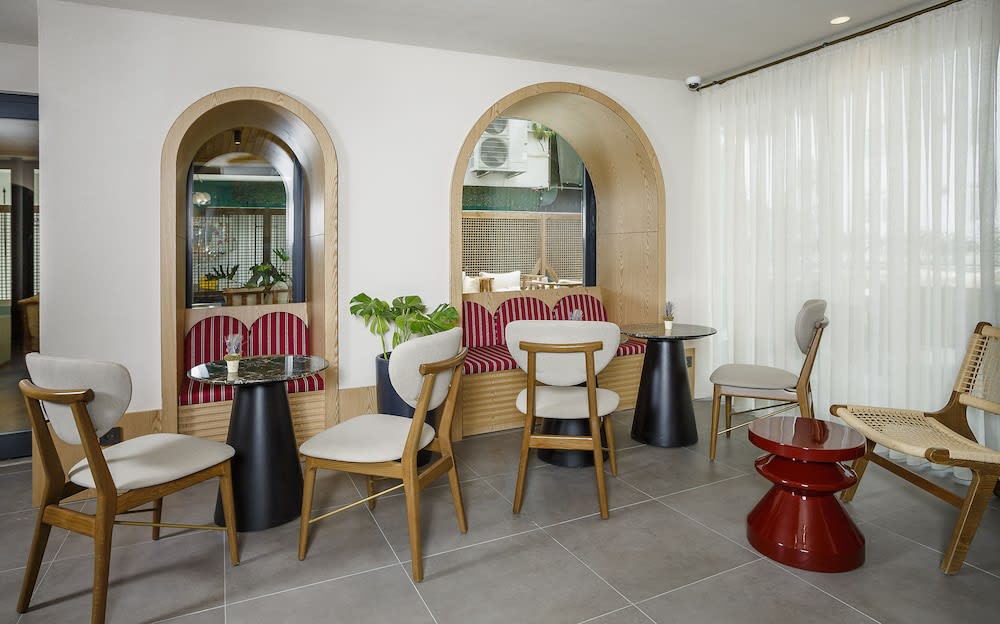 Sherwood Premio Hotel 3