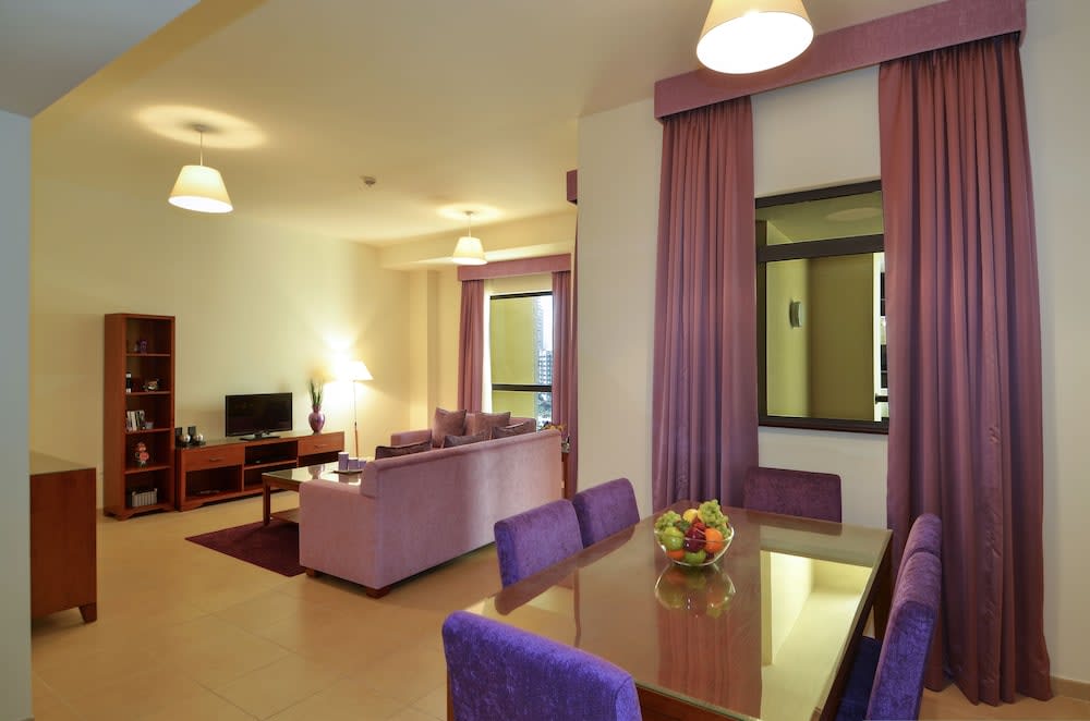 Roda Amwaj Suites Jumeirah Beach Residence 3