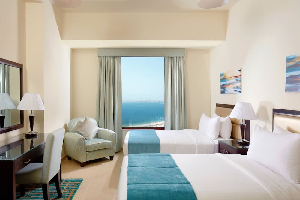 Roda Amwaj Suites Jumeirah Beach Residence 1