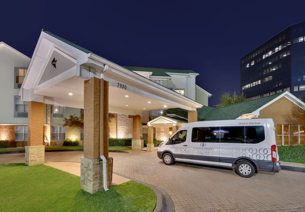 Candlewood Suites Market Center by IHG 1