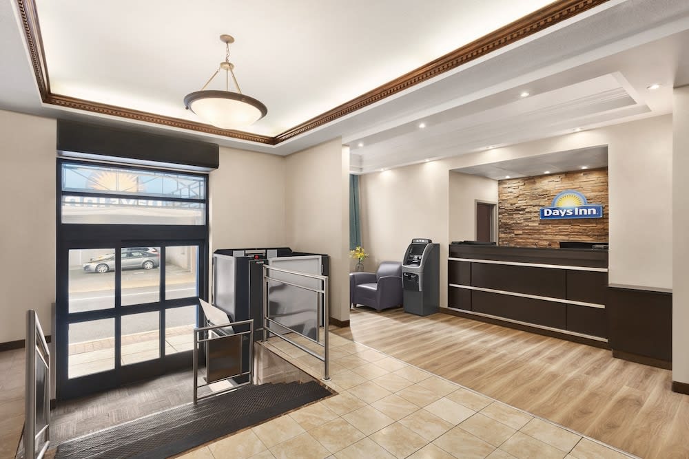 Days Inn by Wyndham Philadelphia Convention Center 2