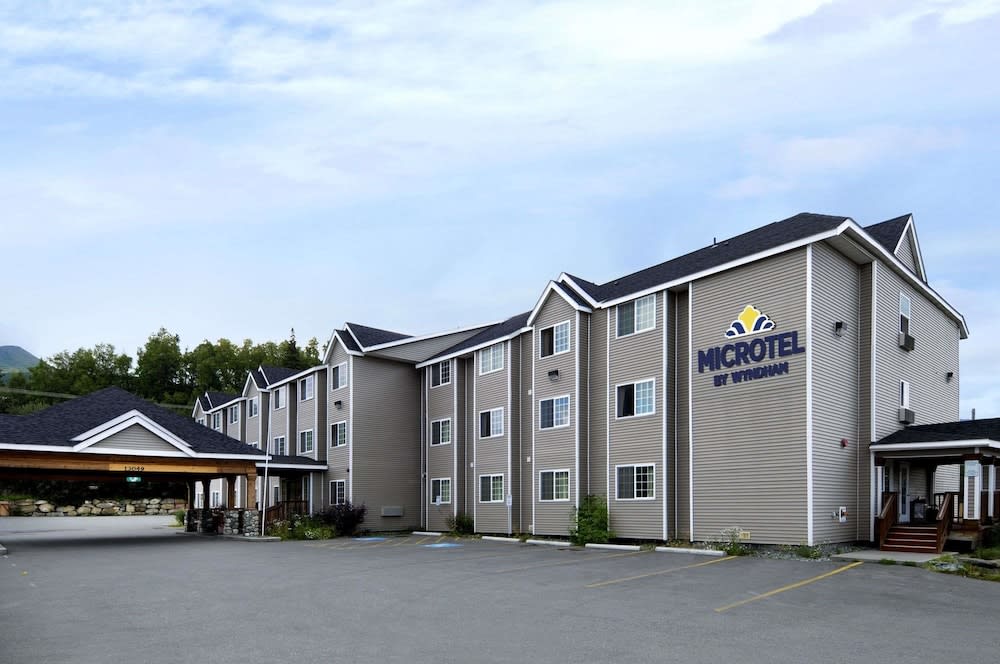 Microtel Inn & Suites By Wyndham Eagle River/Anchorage Are 1