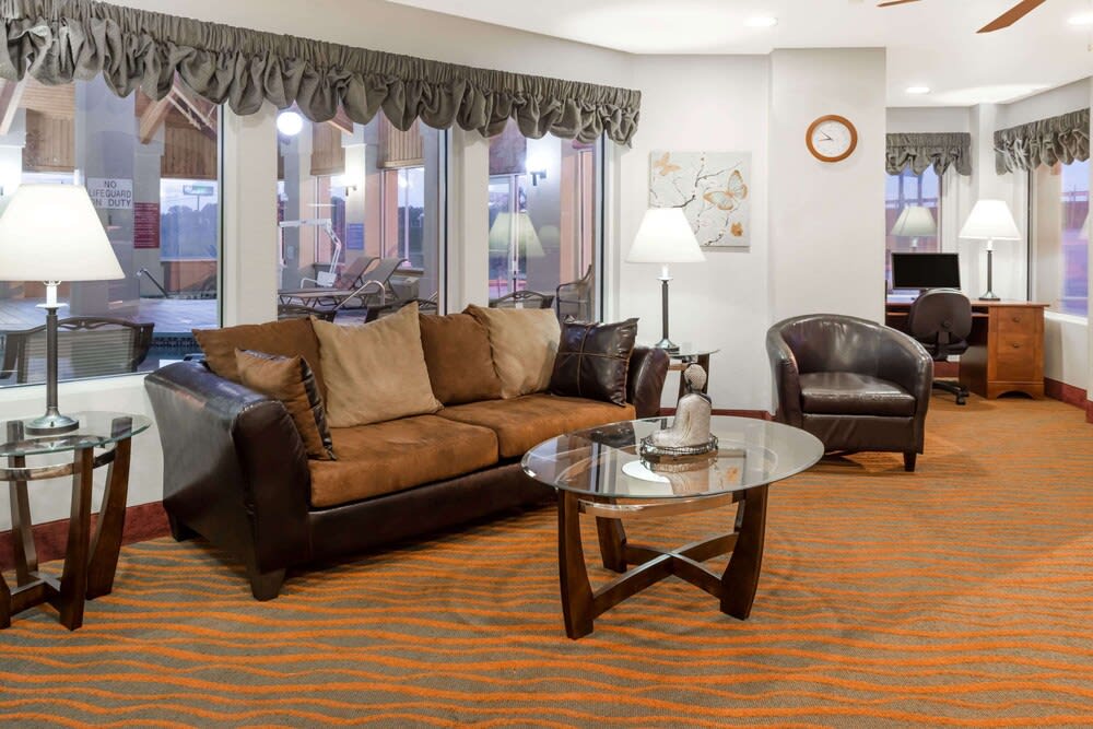 Baymont by Wyndham Rolla 2
