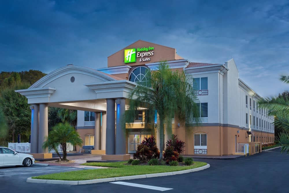 Holiday Inn Express & Suites TAVARES - LEESBURG by IHG 1