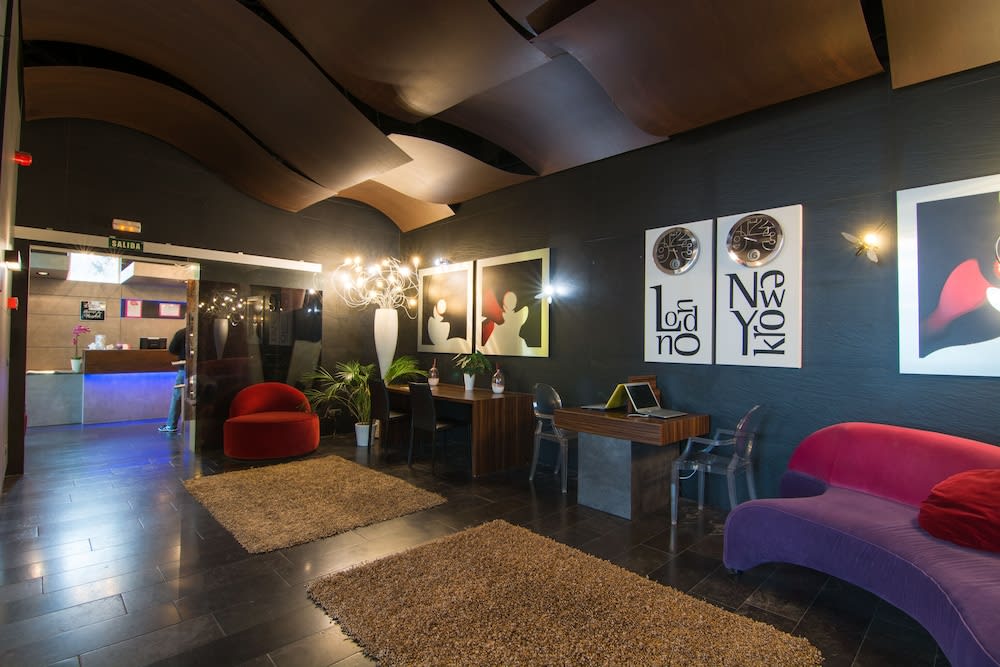 Petit Palace Tamarises 5