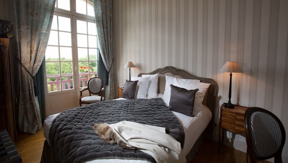 Le Château de la Tour 5