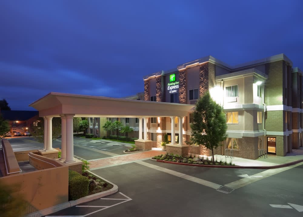 Holiday Inn Express Hotel & Suites Livermore by IHG 1