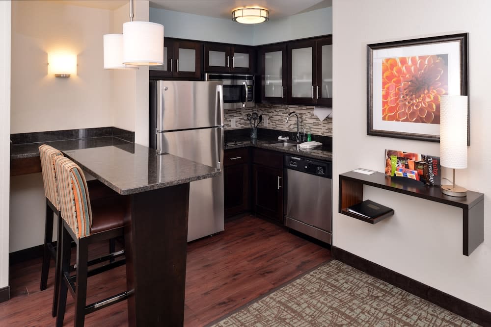 Staybridge Suites SIOUX FALLS AT EMPIRE MALL by IHG 2
