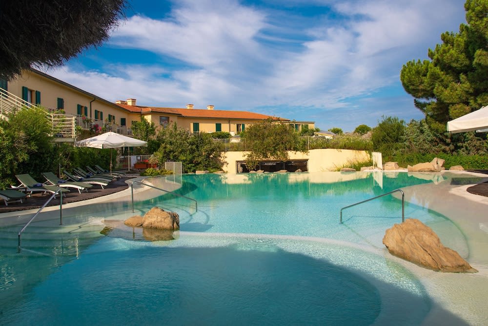 Tombolo Talasso Resort 1