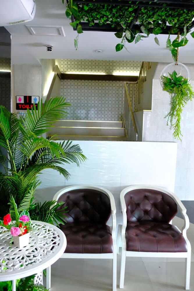 The Beach Front Resort, Pattaya 2
