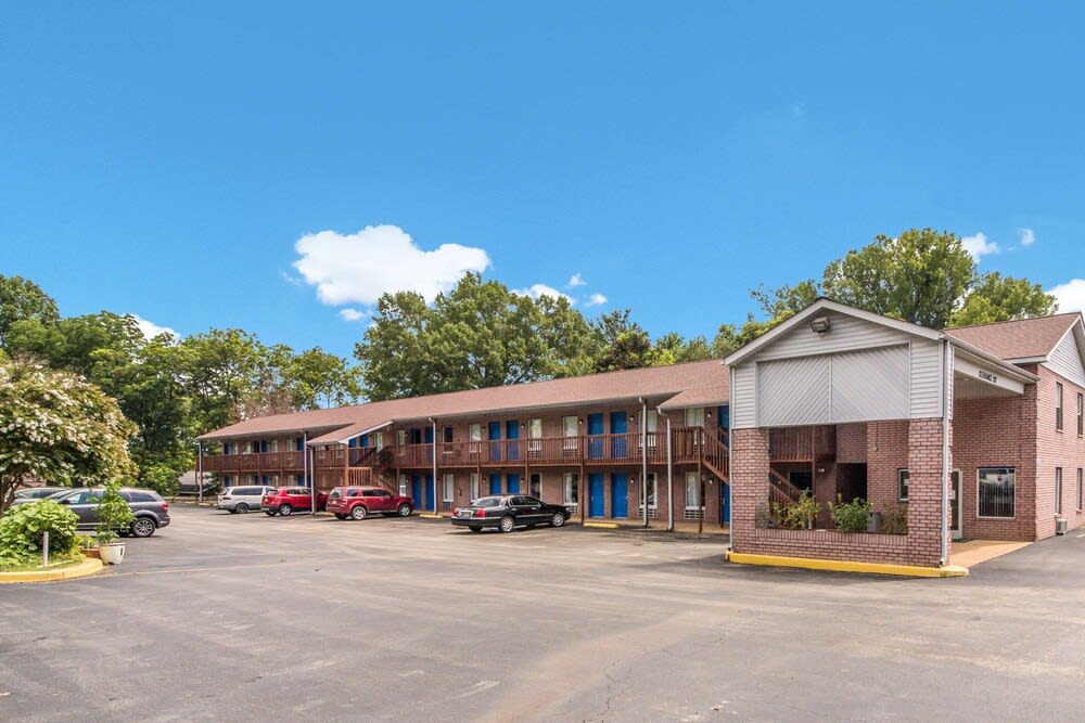 Rodeway Inn Bolivar 1